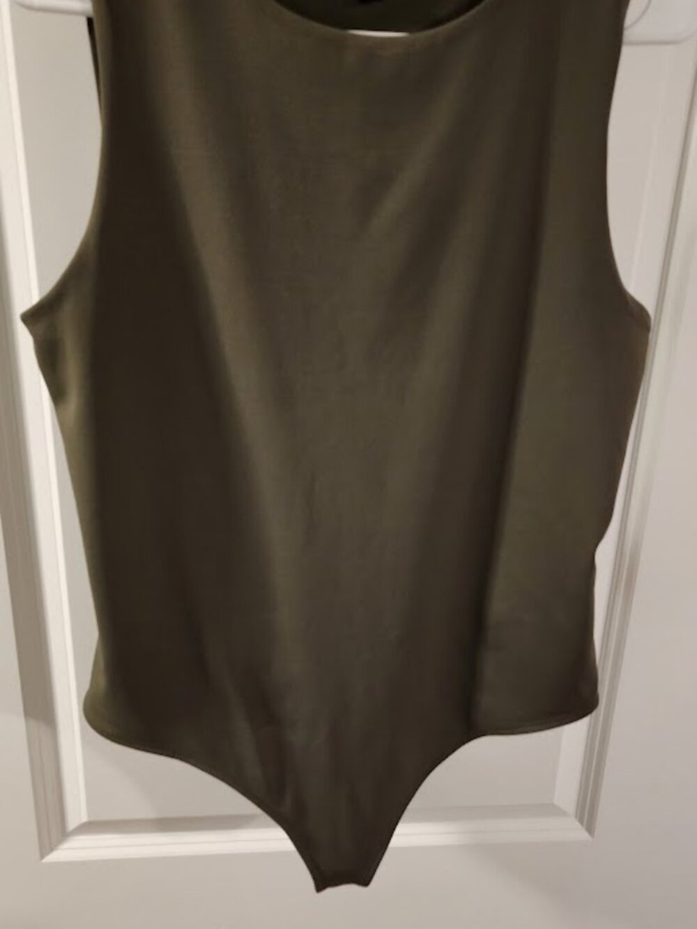 Express olive sleeveless bodysuit, L